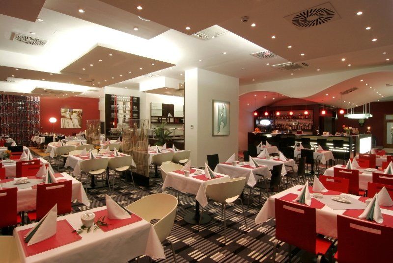 Rezidence Emmy Hotel Praha Bagian luar foto